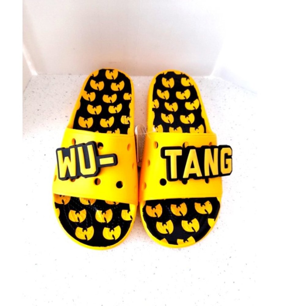 Wu-Tang x Crocs Slides Shoes Mens Size 7 / Women 9 Style 207760-731